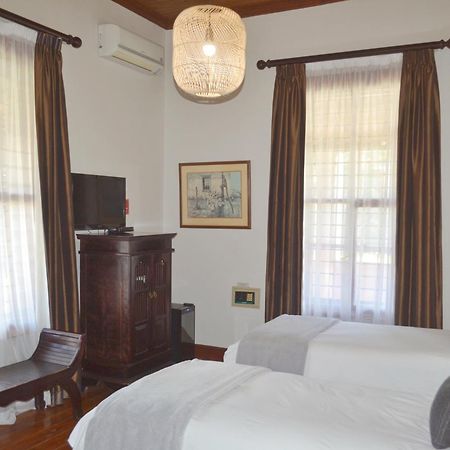 Old House Lodge Beaufort West Luaran gambar