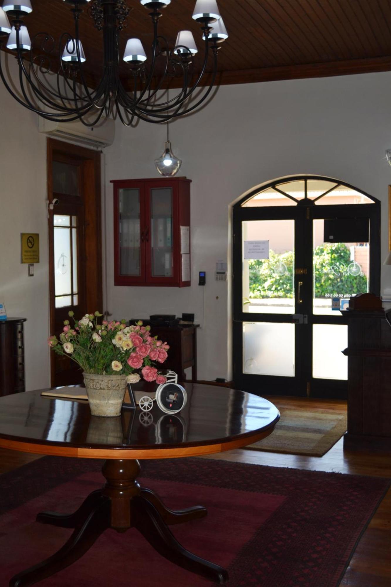 Old House Lodge Beaufort West Luaran gambar